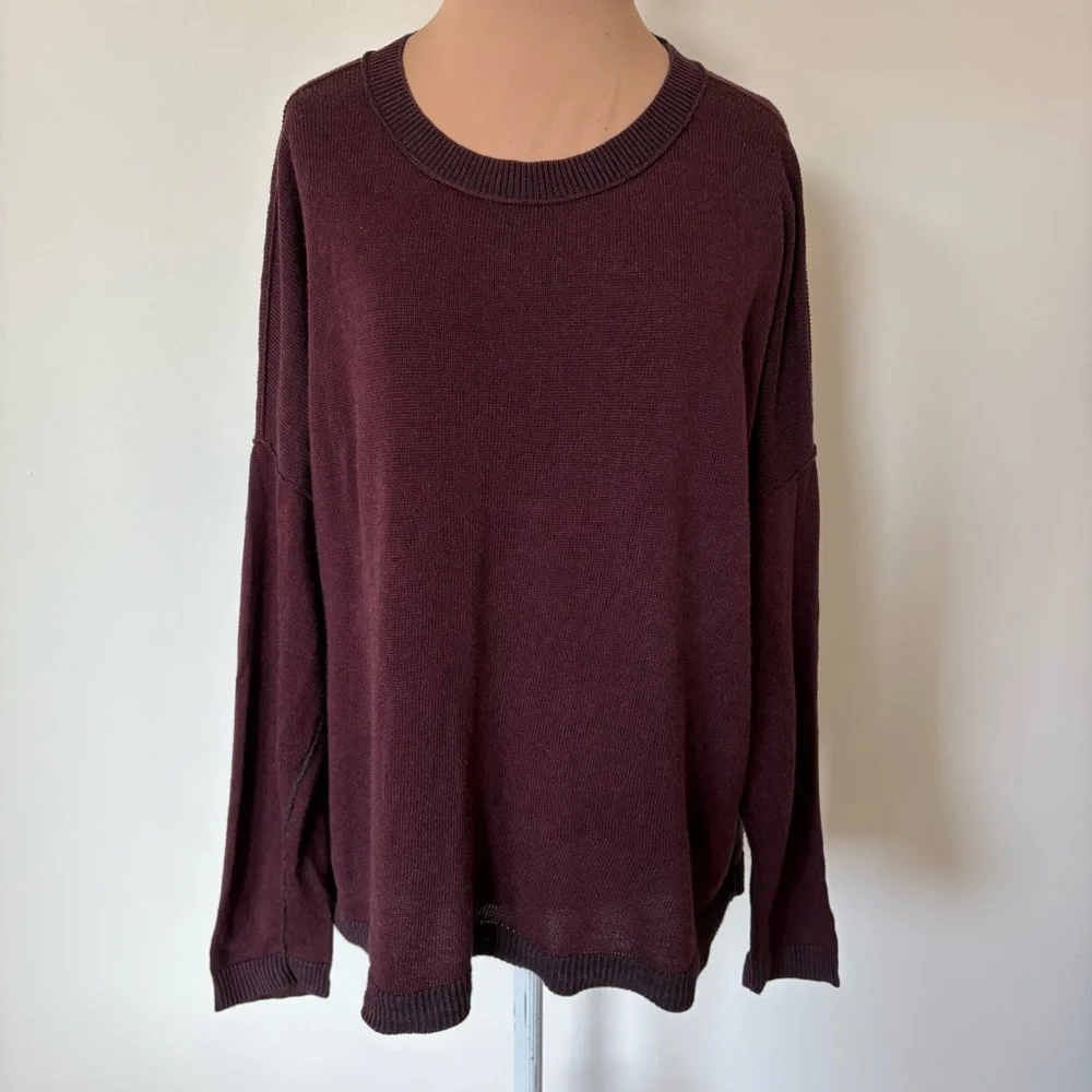 Eileen Fisher Wine Red Ribbed Trim Wool Blend Crew Neck Sweater Size Small